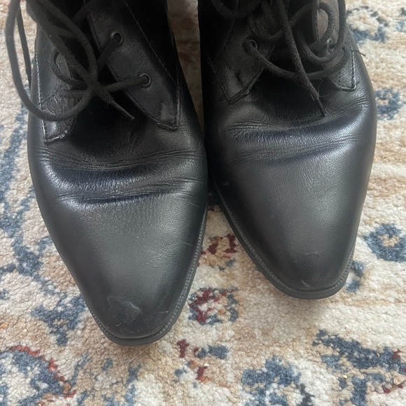 Vintage Connie Lace Up Victorian Leather Boots with Pointed Toe - Picture 3 of 10